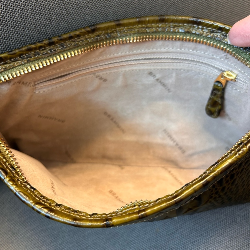 Brahmin Olive Embossed Leather large wristlet/clutch - Picture 3 of 6